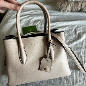 KATE SPADE SATCHEL NUDE